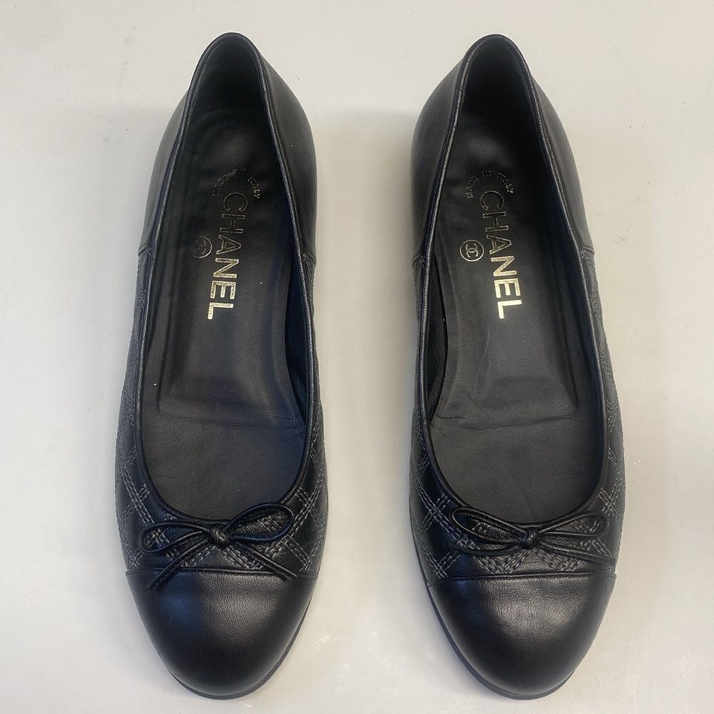 Chanel ballet flats